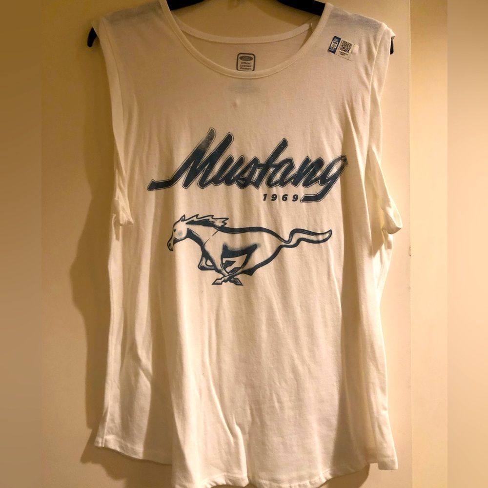 Mustang Top